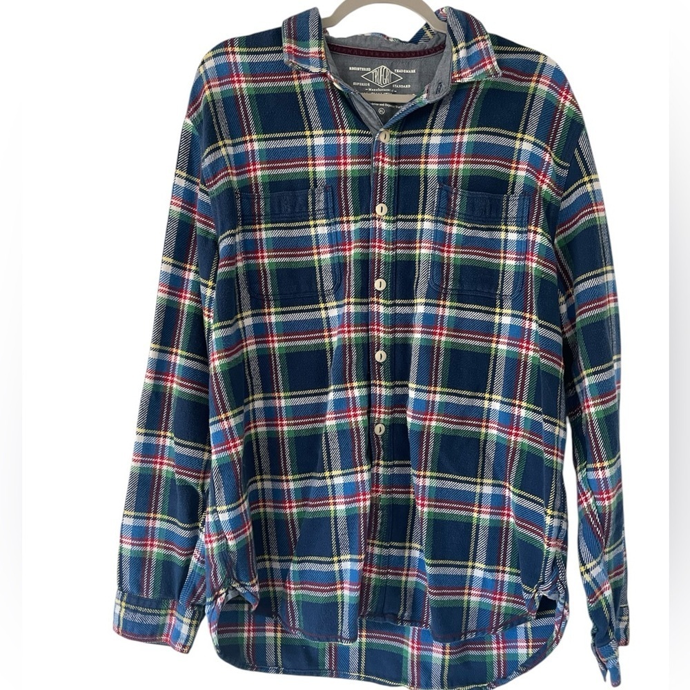 Island Farm True Grit Men’s Blue Red Plaid Flannel 2 Pocket Fall Button Shirt